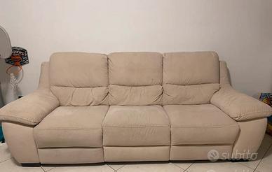 Divano 3 posti con relax elettrci
