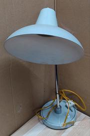 Lampada da tavolo vintage