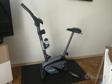 Cyclette Zipro Beat usata pochissimo