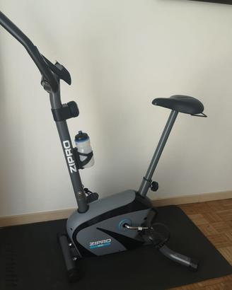Cyclette Zipro Beat usata pochissimo