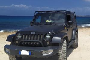 Jeep wrangler jk sahara - 3 porte