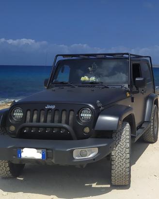 Jeep wrangler jk sahara - 3 porte