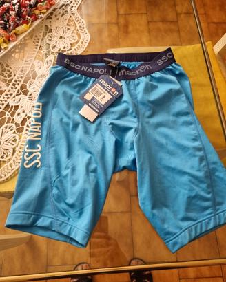 pantaloncini sportivi