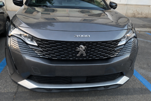 peugeot 3008 allestimento allure