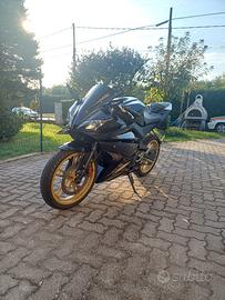 YAMAHA YZF R125- 2010