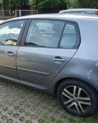 Volkswagen Golf 5 1.9TDI 105CV 5P United