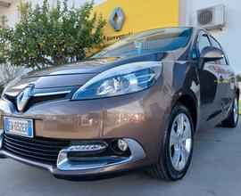 RENAULT Scenic Live 1.500 dCi 110cv