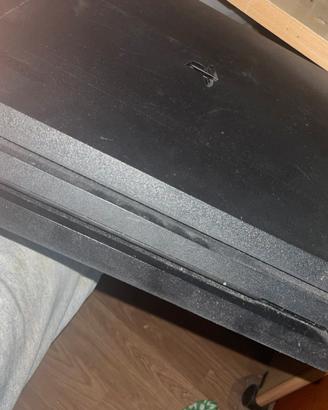 ps4 pro nuovo con cavi