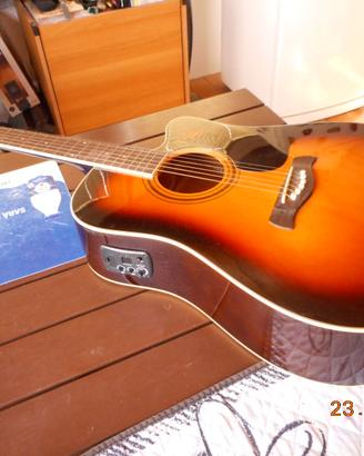 CHITARRA MARCA RICHWOOD CON ACCORDATORE, CUST. CAV