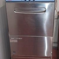 lavastoviglie professionale