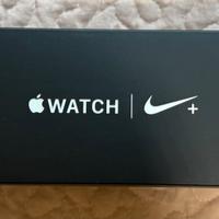 Apple Watch serie 4 Nike GPS + cellular