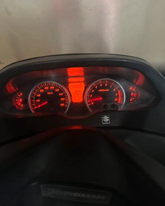 Suzuki burgman 400