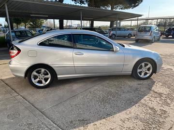 MERCEDES C220 Cdi Sport Coupe 