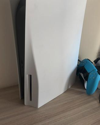 PS5 Standard + 2 controller + accessori