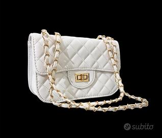 BORSA BIANCA TRAPUNTATA PICCOLA, TRACOLLA CATENA