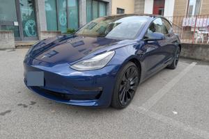 TESLA MODEL 3 PERFORMANCE 