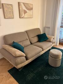 DIVANO TRE POSTI POLTRONESOFÀ COME NUOVO