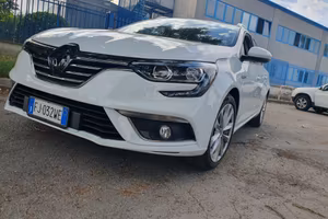 Renault Megane Mégane Sporter dCi 8V 110 CV EDC En