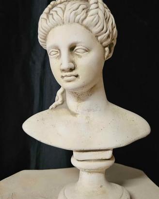 Busto Dama in cemento e polvere di marmo