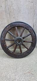 4 ruote di carro antiche  in legno e ferro