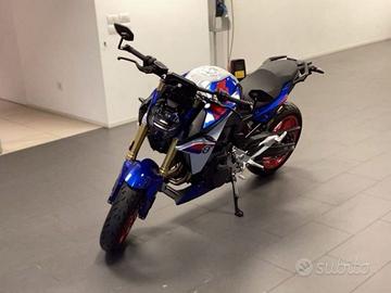 BMW Motorrad F 900 R
