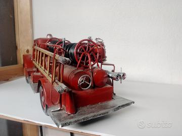 modellino Camion Pompieri 