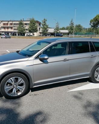 VOLKSWAGEN PASSANT ALLTRACK 2.0 TDI 4Motion DSG BM