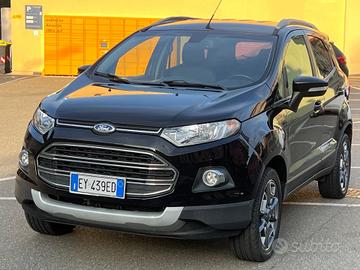 Ford EcoSport 1.5 110 CV Titanium super accessoria