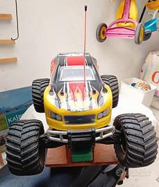 Macchina a scoppio telecomandata a benzina