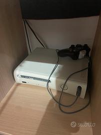 Xbox 360 e giochi.prezzo trattabile fino a 30€