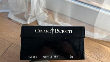 Decolleté Cesare Paciotti