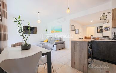 MODERNO TRILOCALE CON GIARDINO PRIVATO IN ZONA B