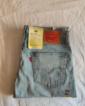 Levi's 502 Taper W34 L32