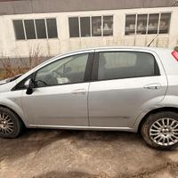 Pezzi di ricambio fiat grande punto 2007