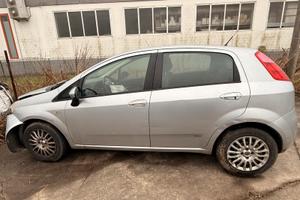 Pezzi di ricambio fiat grande punto 2007