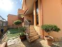 casa-singola-quadrivano-con-ampio-cortile