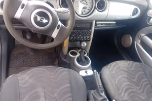 Mini cuper 1.6 16V One de luxe (66 kW)