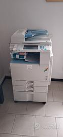 Stampante multifunzione ricoh aficio mp c2051