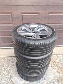 Gomme  255/45/19