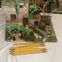 Casa in miniatura interamente fatta a mano presepe