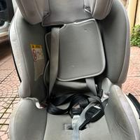 Sediolino auto isofix