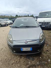 Fiat Punto 2011 5 porte benzina