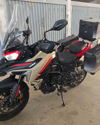 BENELLI TRK 702X  DUNE 