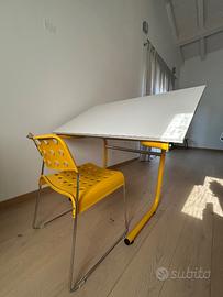 Scrivania e Sedia BIEFFEPLAST color OCRA