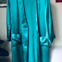 Vestaglia in seta ricamata vintage