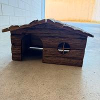 casetta per animali in legno 