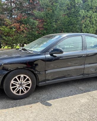 VOLVO S60 2.4 D RICAMBI USATI