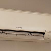 2 Climatizzatori Samsung da 12000 e da 9000 btu