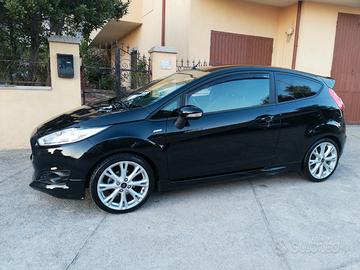 FORD Fiesta 6ª serie - 2016