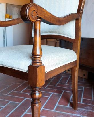 sedia con braccioli